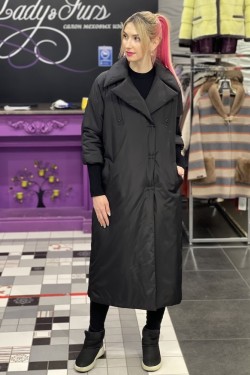 Английское пальто на клёпках с поясом чёрного цвета